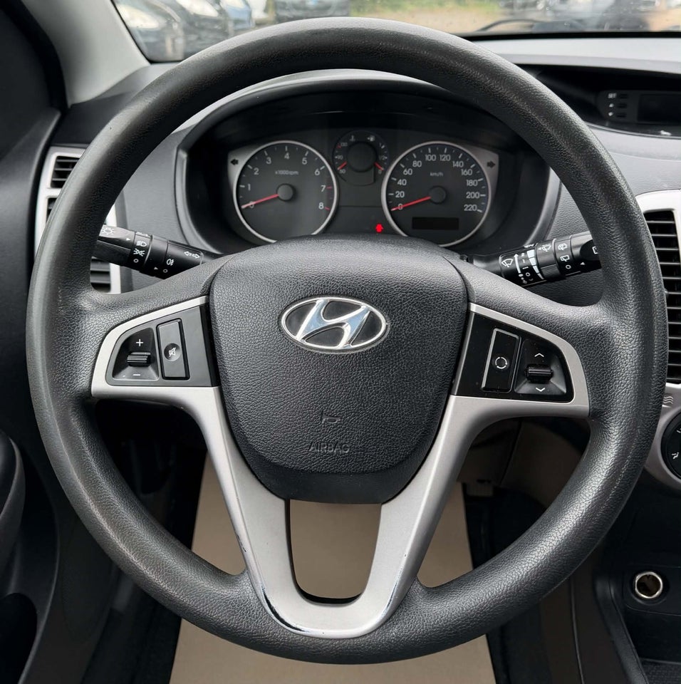 Hyundai i20 1,25 Classic 5d