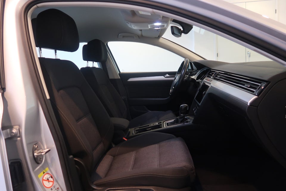 VW Passat 2,0 TDi 150 Comfortline Premium Variant DSG 5d