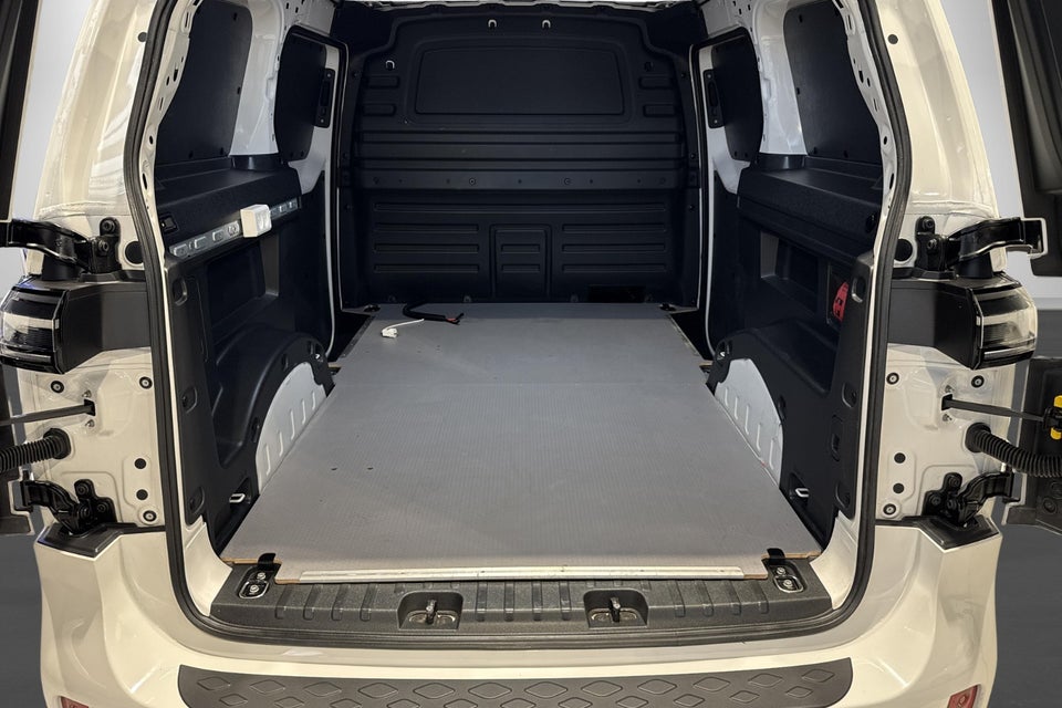 VW ID.Buzz 79 Cargo Pro