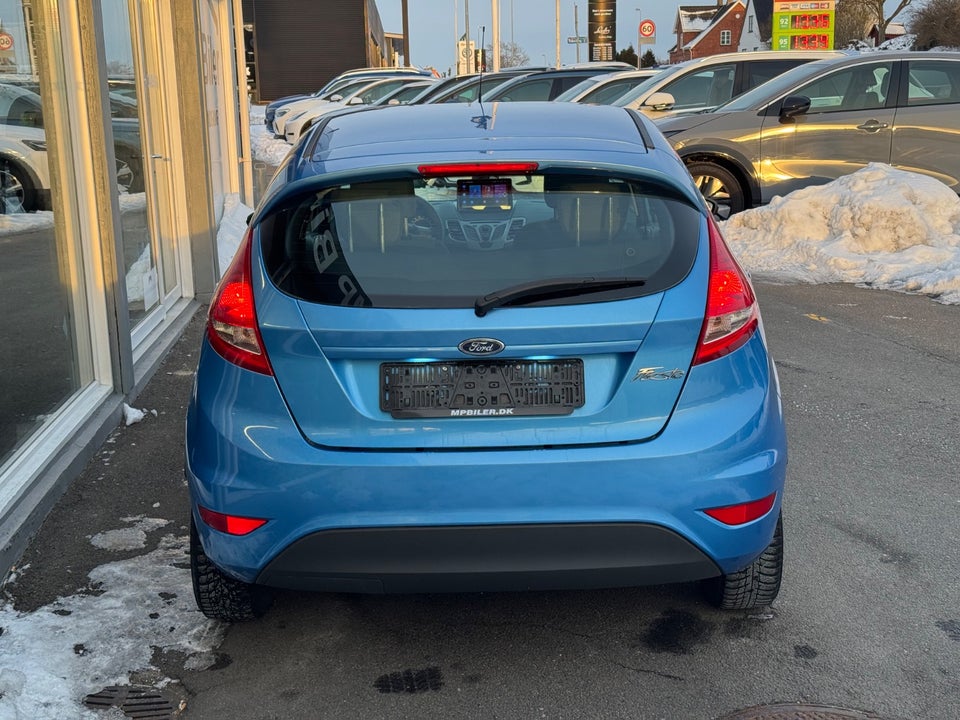 Ford Fiesta 1,25 82 Ambiente 5d