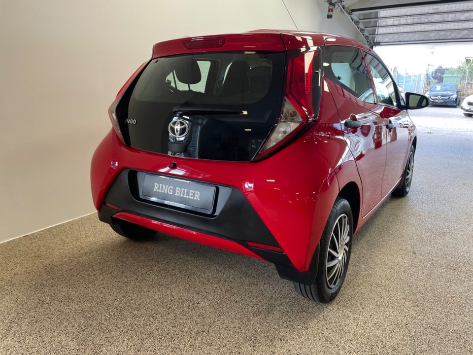 Toyota Aygo 1,0 VVT-i x-trend 5d