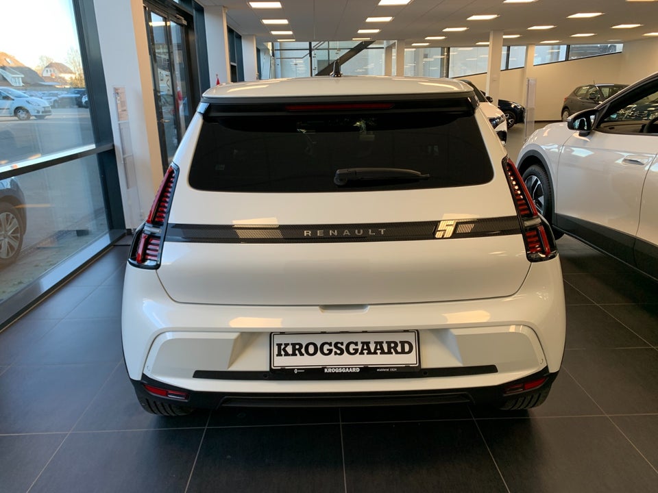 Renault 5 E-Tech 52 Techno 5d