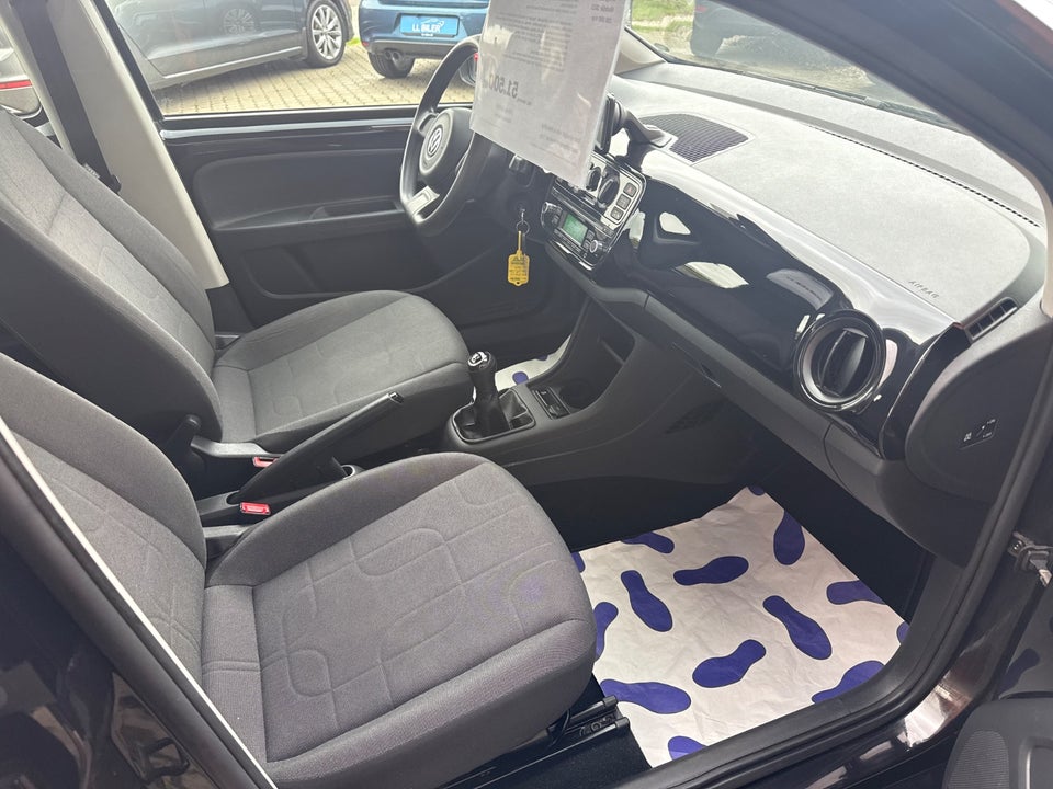 VW Up! 1,0 75 Move Up! BMT 5d