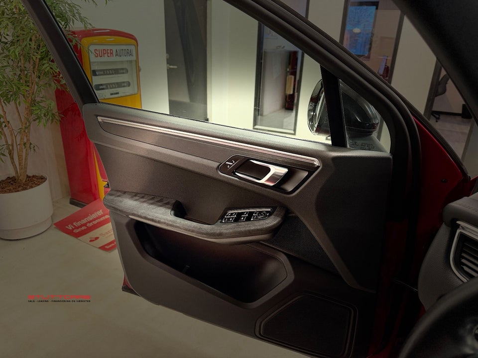 Porsche Macan GTS 3,0 PDK 5d