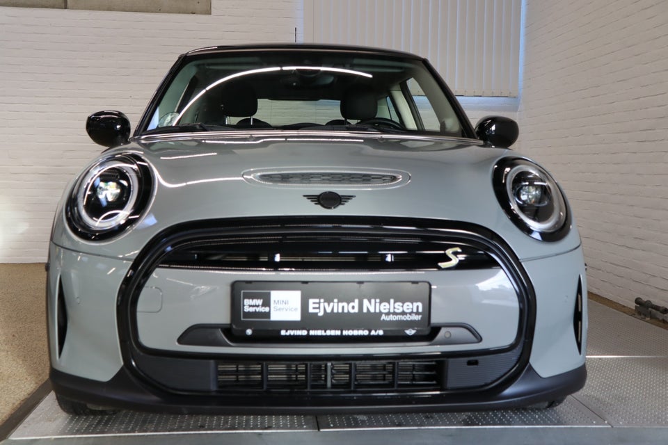 MINI Cooper SE Edition Premium Plus 3d