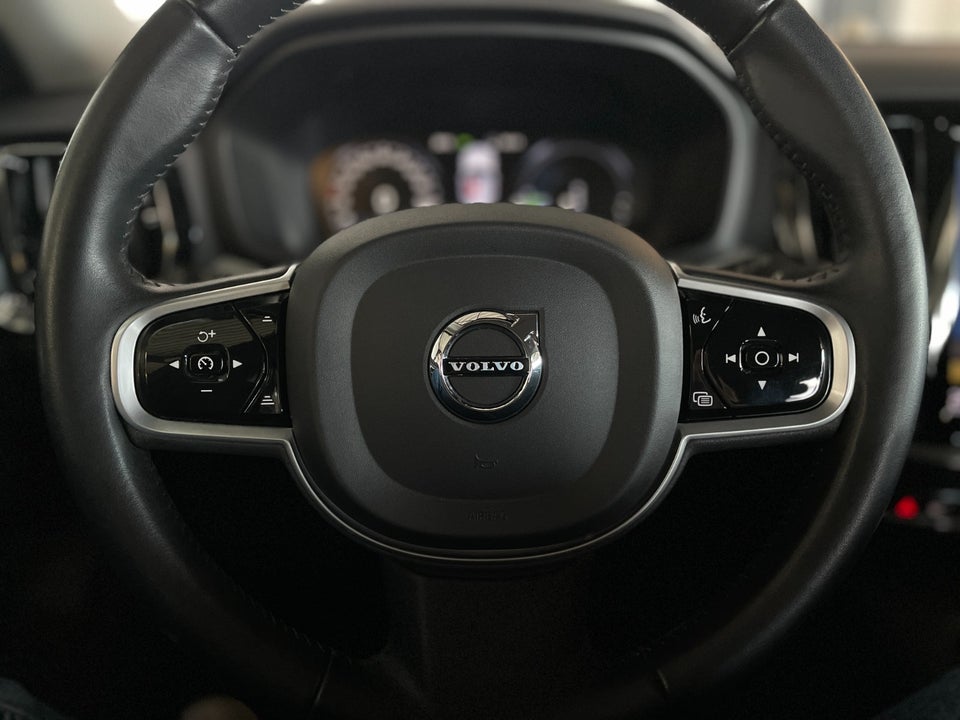 Volvo V60 2,0 T6 ReCharge Inscription aut. AWD 5d