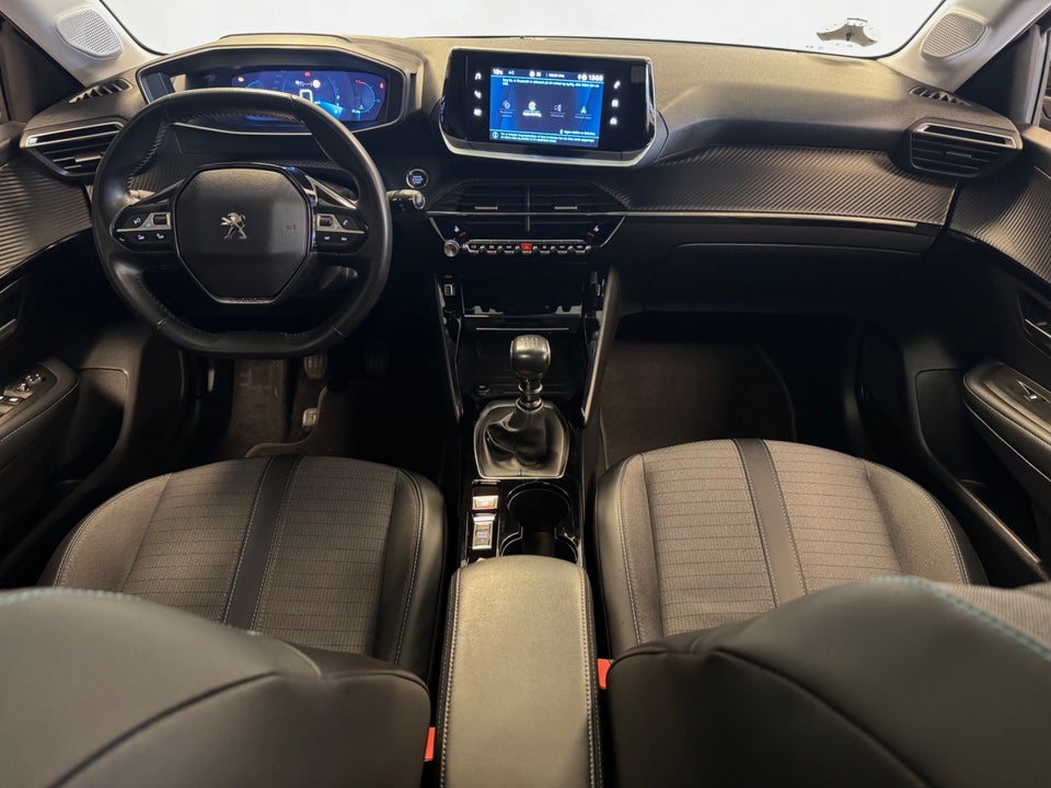 Peugeot 208 1,5 BlueHDi 100 Allure Sky 5d