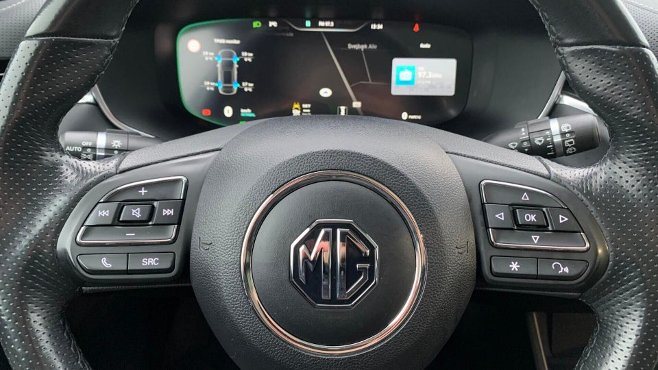 MG Marvel R Luxury 5d