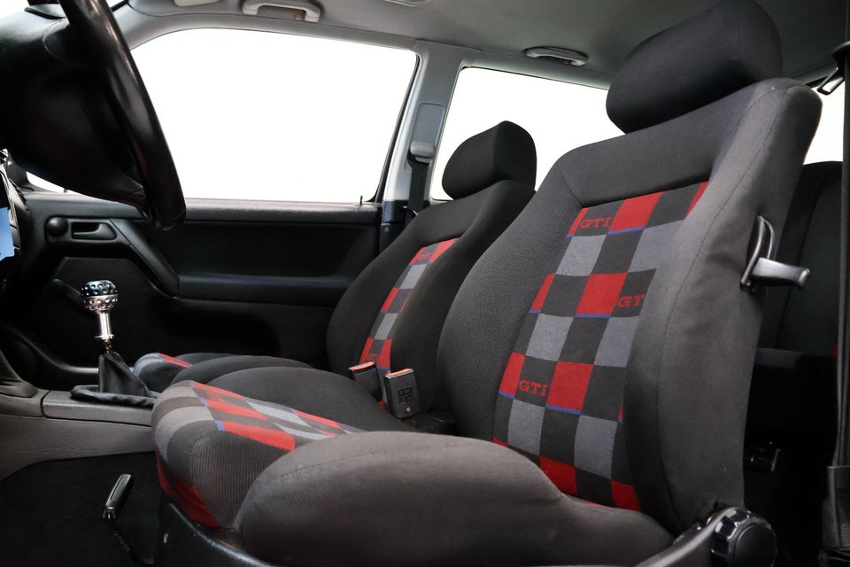 VW Golf III 2,0 GTi 3d