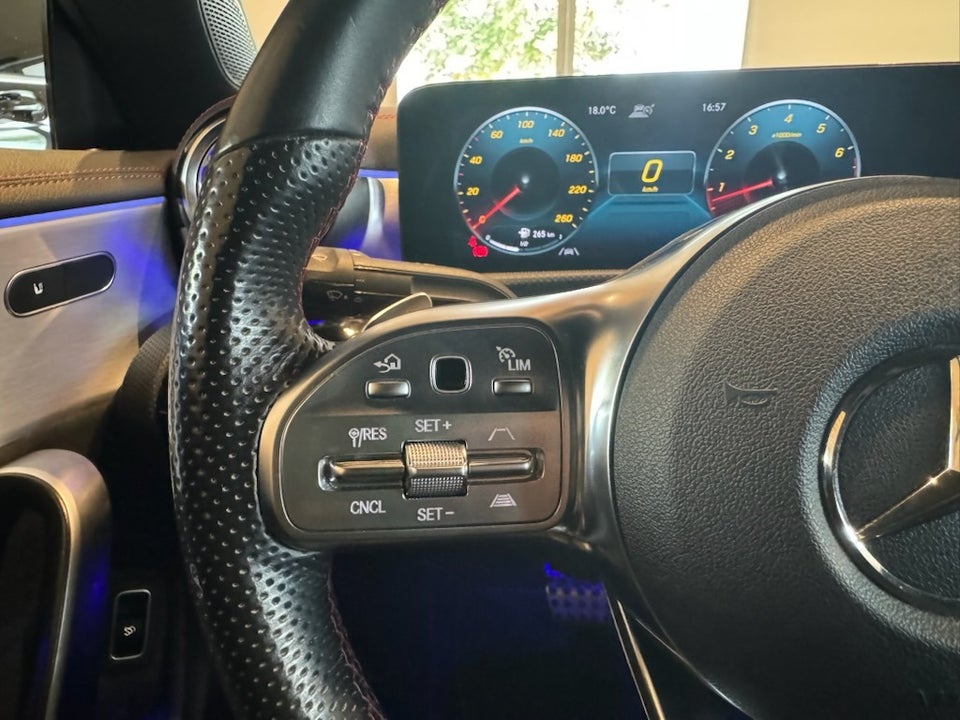 Mercedes CLA220 2,0 AMG Line Coupé aut. 4Matic 4d