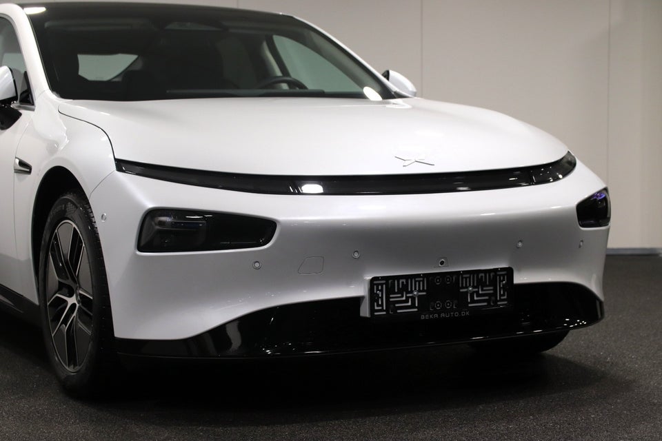 Xpeng P7 Long Range 4d