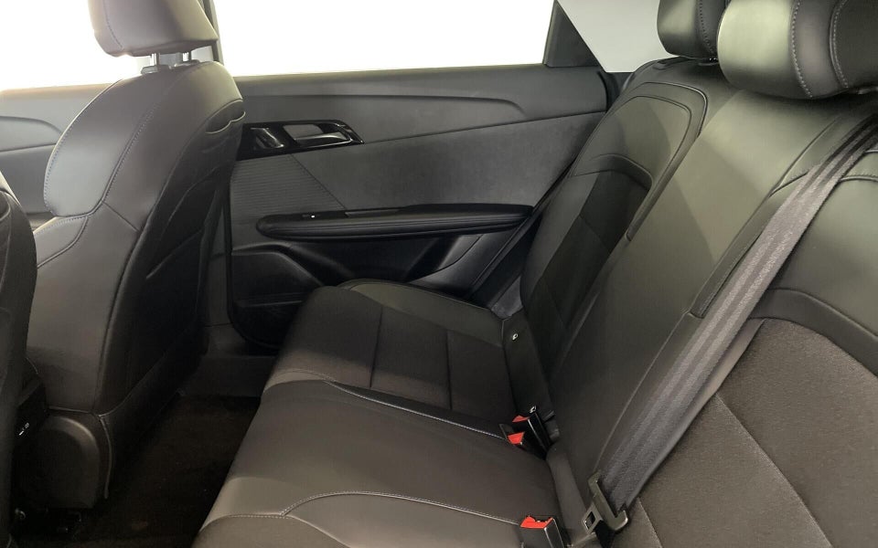 MG MG4 64 Luxury 5d