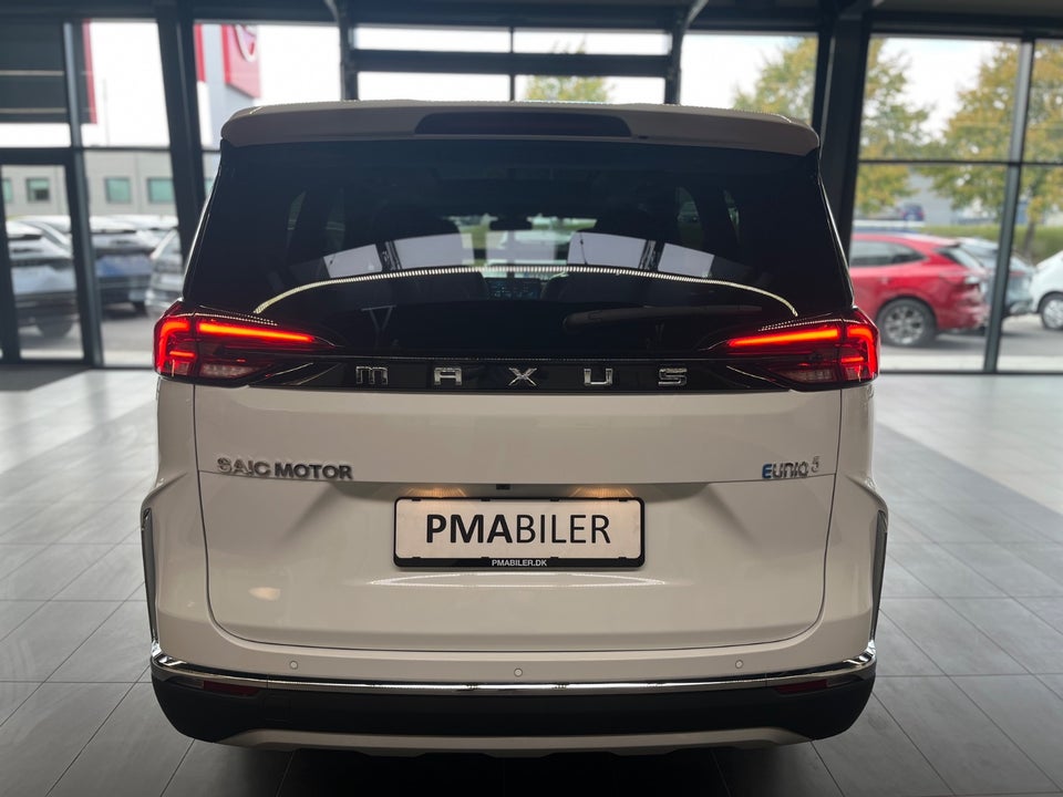 Maxus Euniq5 70 6prs 5d