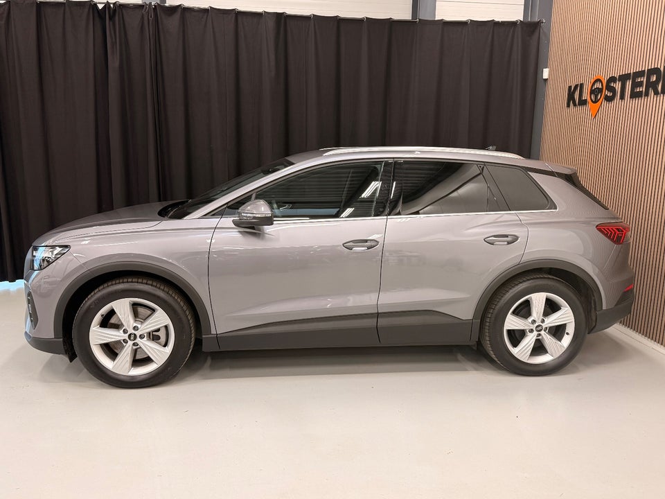 Audi Q4 e-tron 40  5d