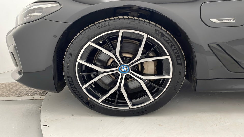BMW 530e 2,0 Touring M-Sport aut. 5d
