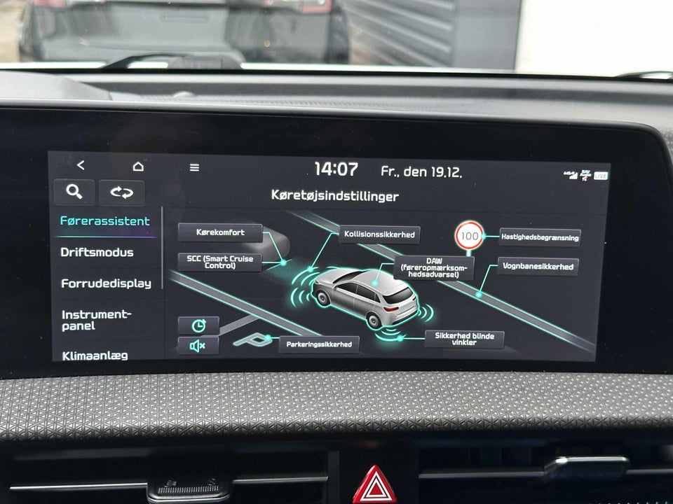 Kia EV6 77 Long Range Upgrade 5d