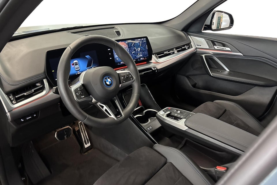 BMW iX1 eDrive20 M-Sport Pro 5d