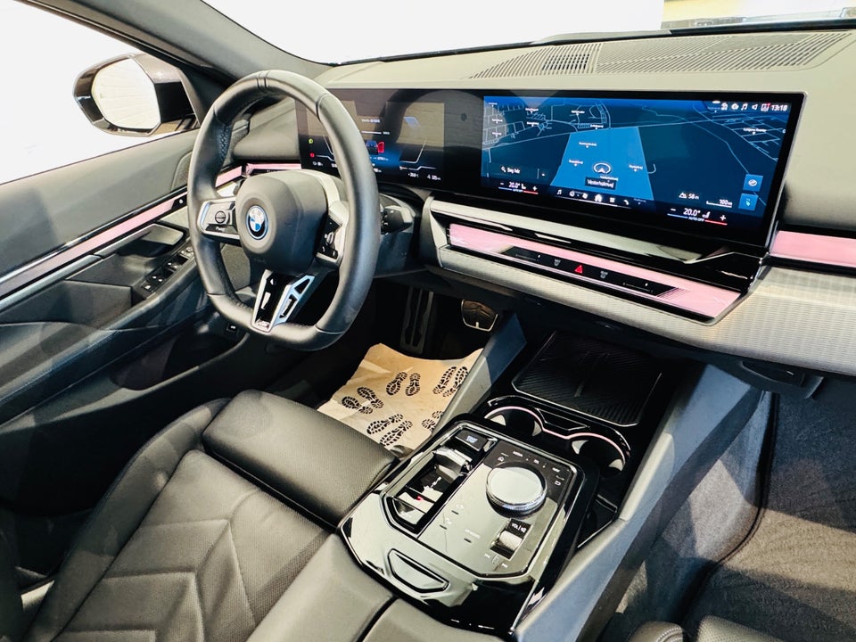 BMW i5 eDrive40 M-Sport 4d