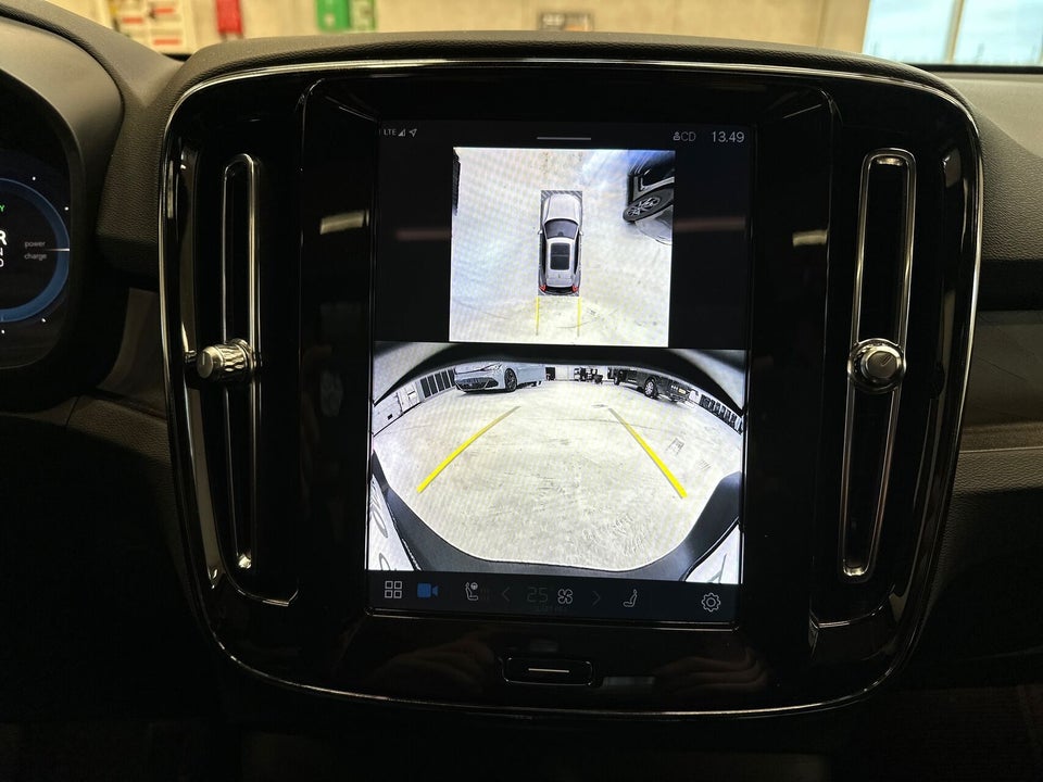 Volvo XC40 ReCharge Extended Range Ultimate 5d