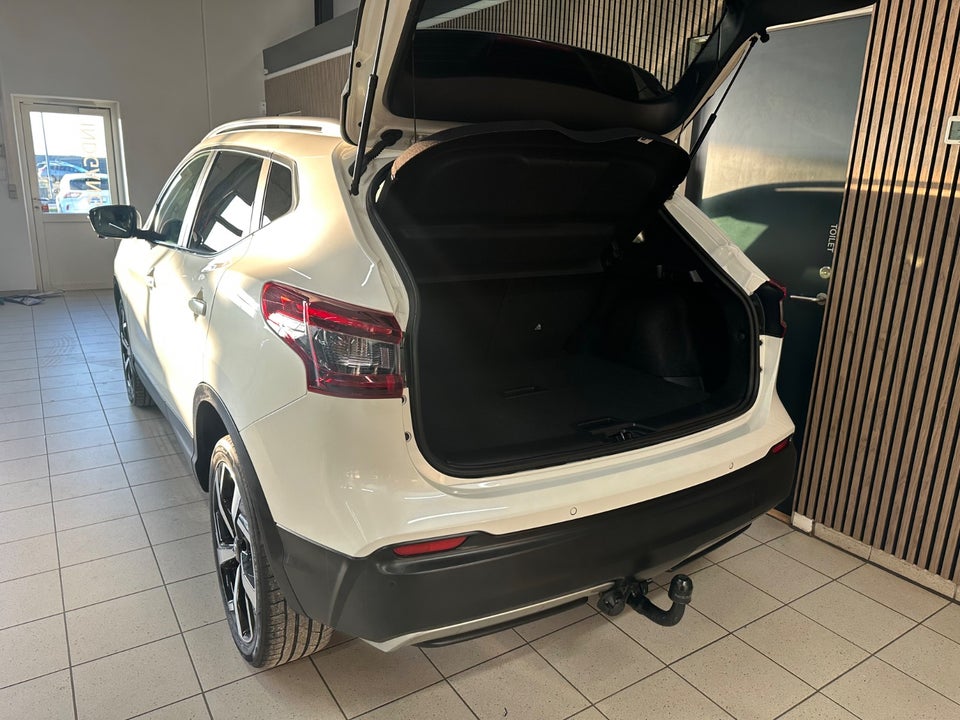 Nissan Qashqai 1,3 Dig-T 160 Tekna DCT 5d