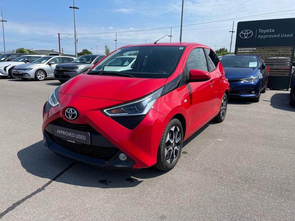 Toyota Aygo 1,0 VVT-i x-press 5d