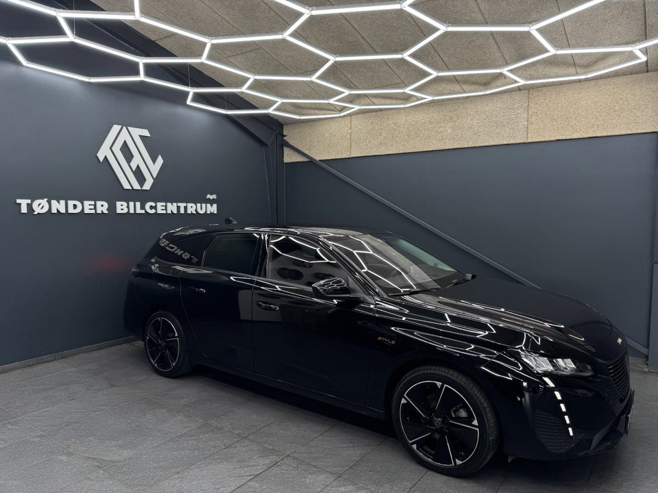 Peugeot e-308 54 Style SW 5d