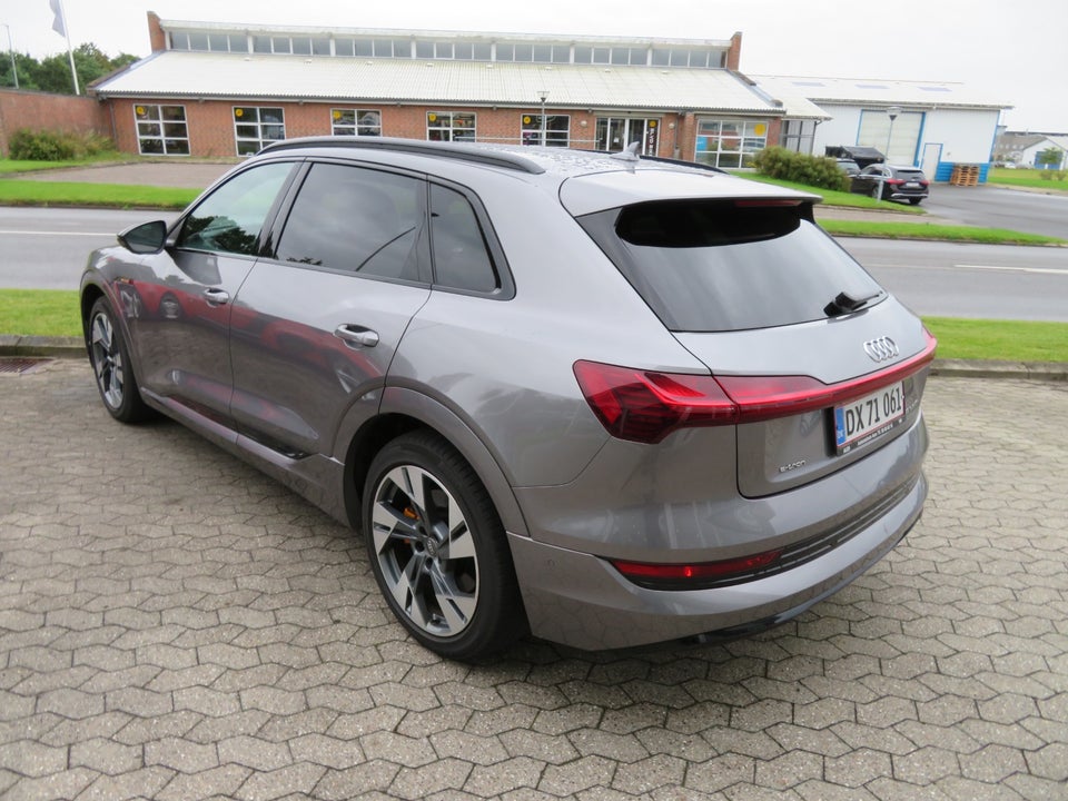 Audi e-tron 55 Advanced quattro 5d