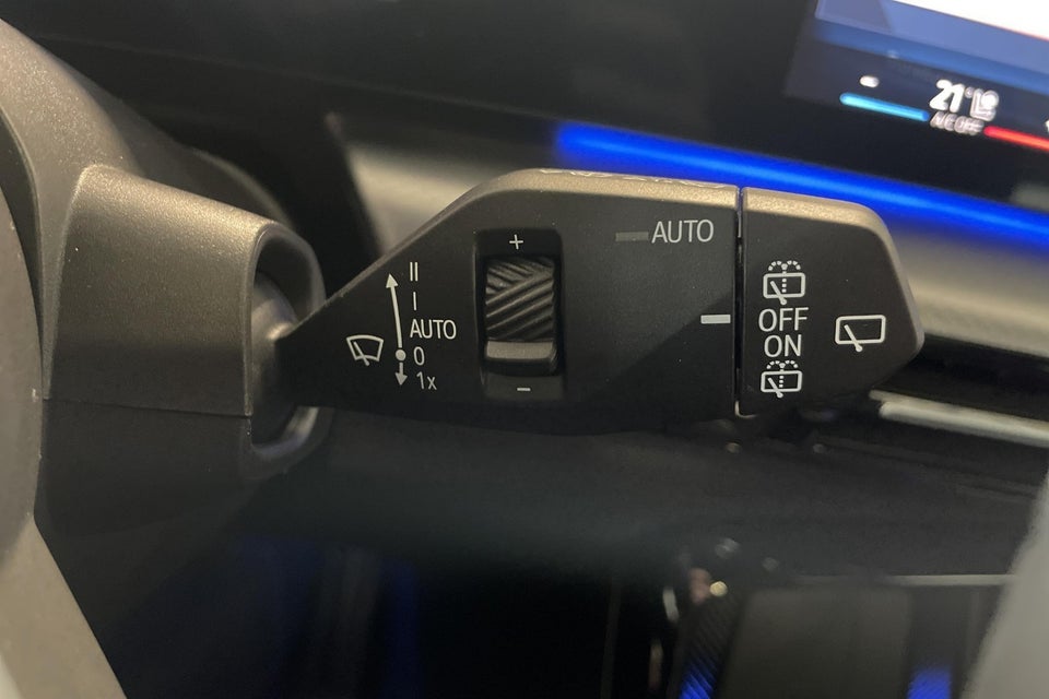 BMW iX1 eDrive20 M-Sport Pro 5d