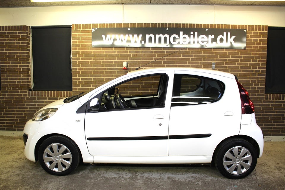 Peugeot 107 1,0 Champion Air 5d