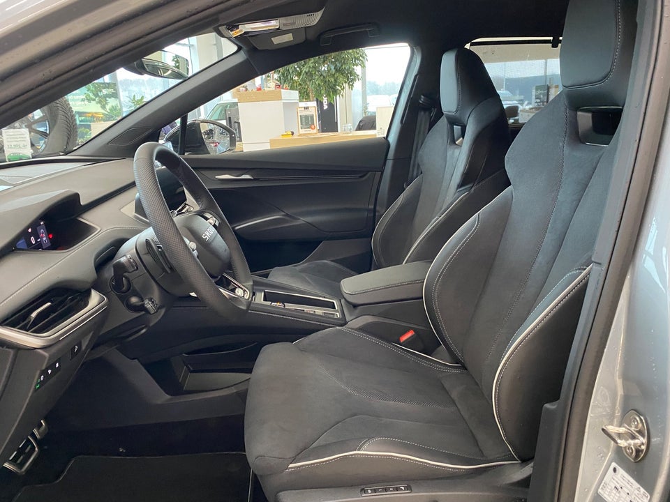 Skoda Enyaq 85 iV Sportline Advanced 5d