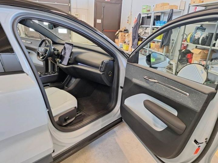 Volvo EX30 Extended Range Ultra 5d