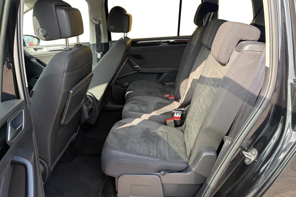 VW Touran 1,4 TSi 150 Highline DSG 7prs 5d