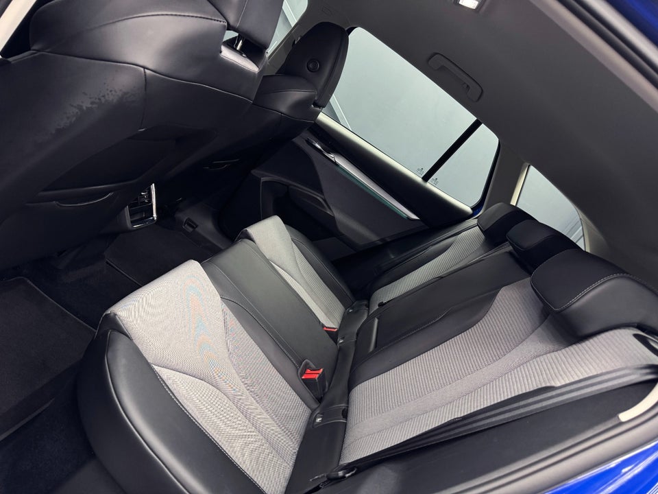 Skoda Enyaq 50 iV 5d
