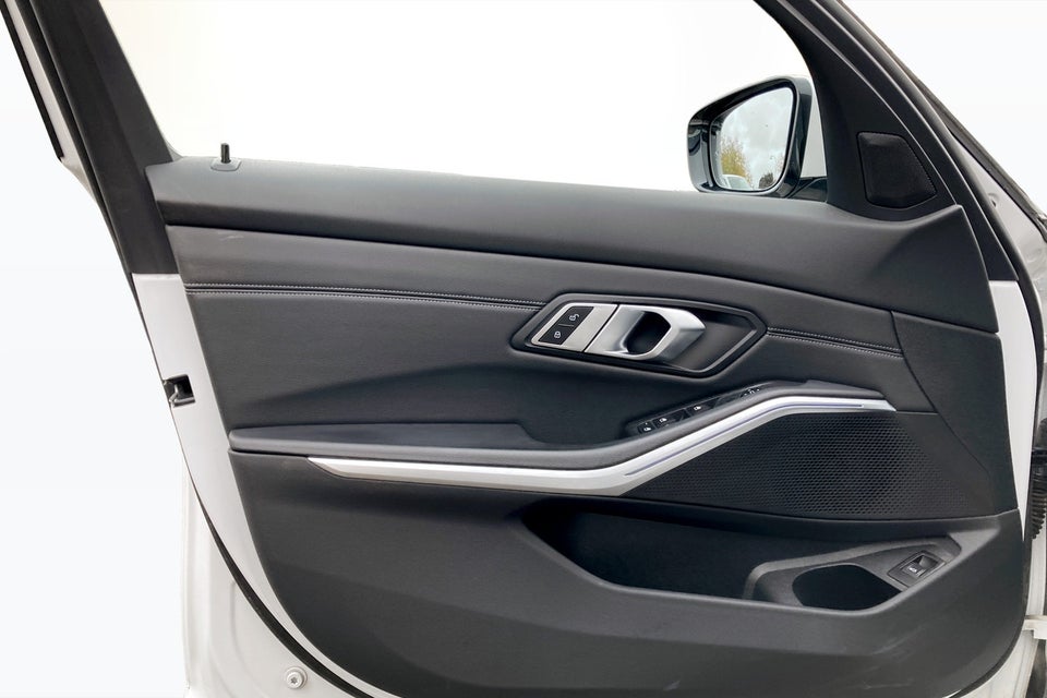 BMW 320d 2,0 Touring Sport Line aut. 5d