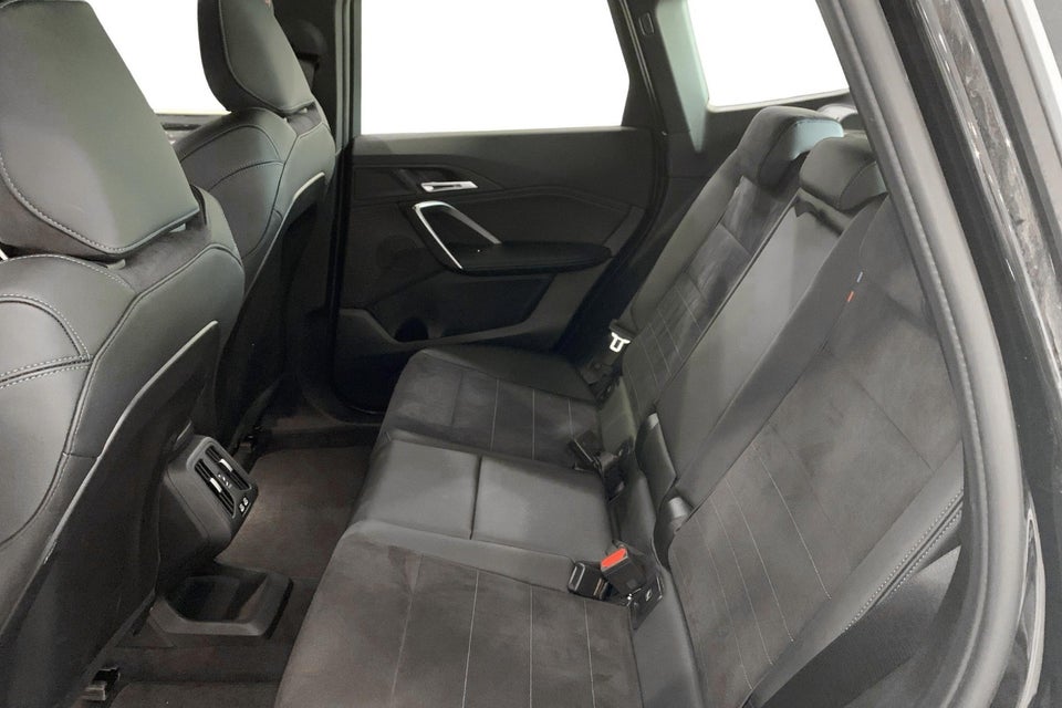 BMW iX1 eDrive20 M-Sport 5d