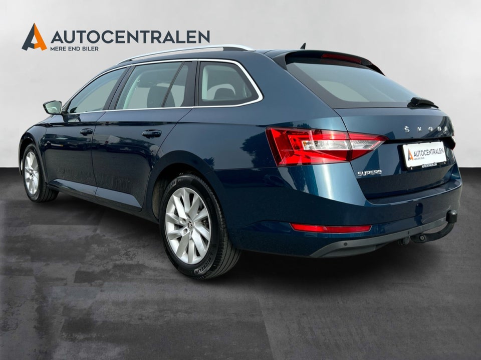 Skoda Superb 2,0 TDi 150 Style Combi DSG 5d