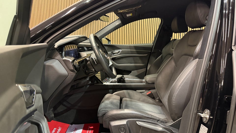 Audi e-tron 55 S-line quattro 5d