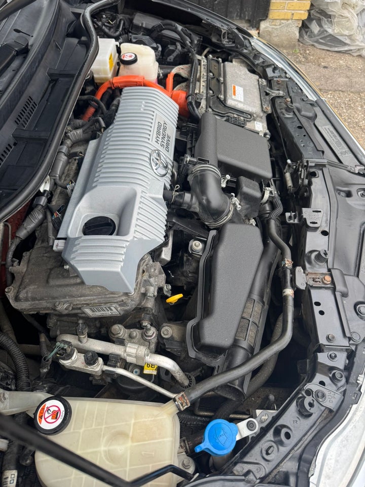 Toyota Auris 1,8 Hybrid H2 Touring Sports CVT 5d