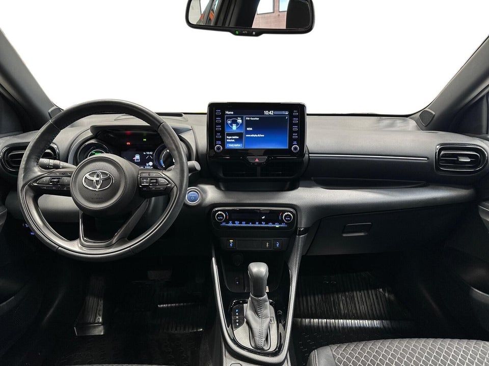 Toyota Yaris 1,5 Hybrid H3 Style e-CVT 5d