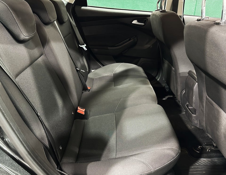 Ford Focus 1,0 SCTi 125 Titanium stc. 5d