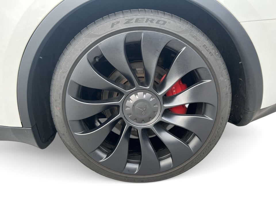 Tesla Model Y Performance AWD 5d