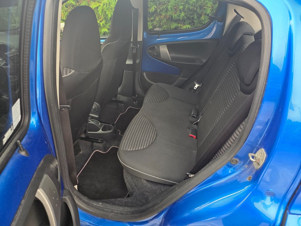 Peugeot 107 1,0  5d