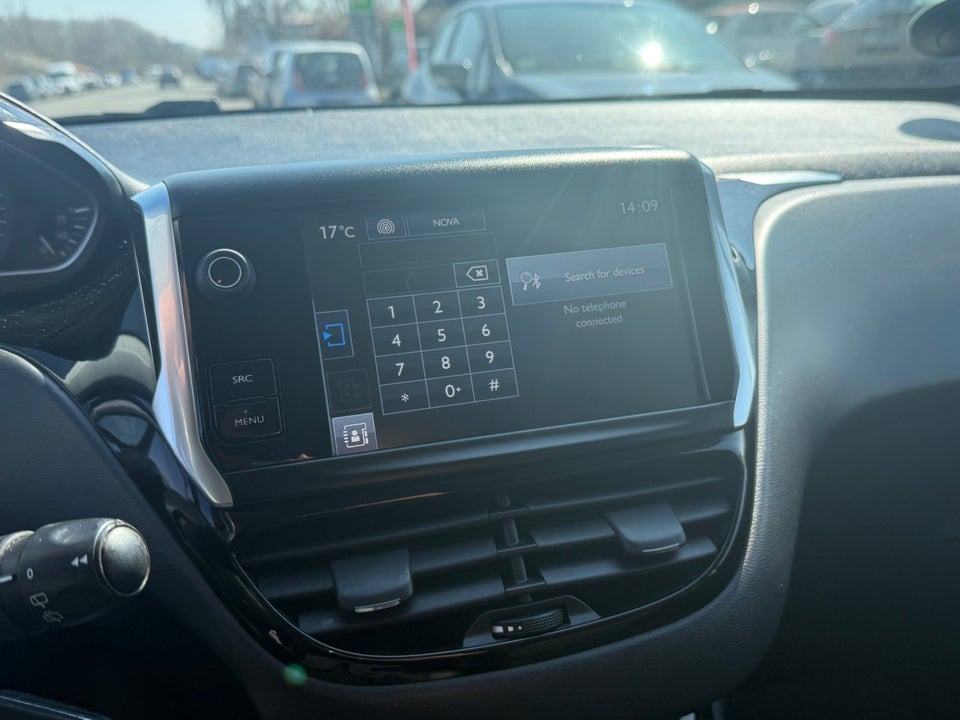 Peugeot 208 1,6 BlueHDi 100 Active 5d