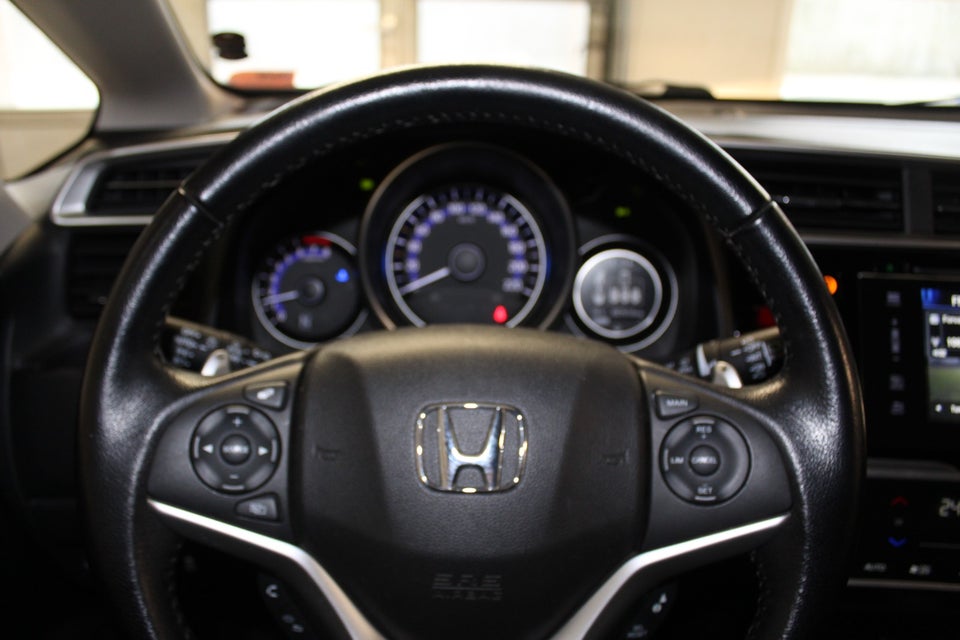 Honda Jazz 1,3 i-VTEC Elegance CVT 5d