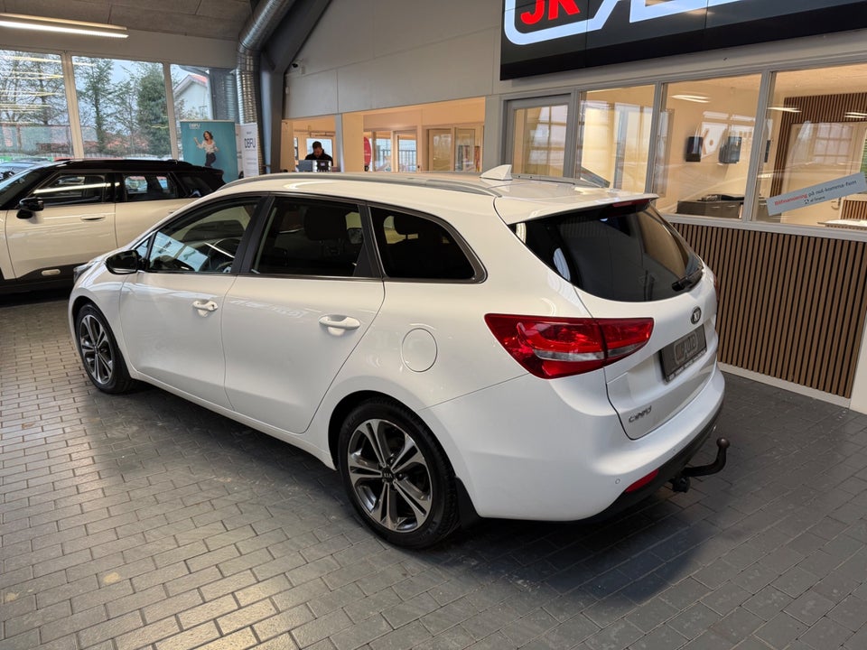 Kia Ceed 1,6 CRDi 136 GT-Line SW 5d