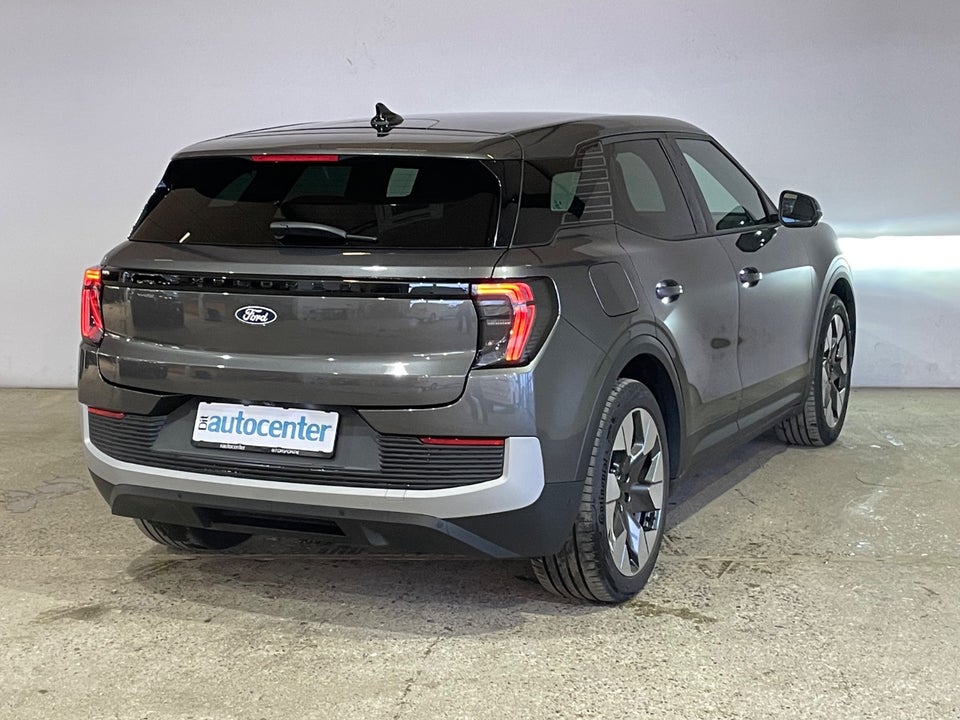 Ford Explorer 82 Premium Extended Range 5d
