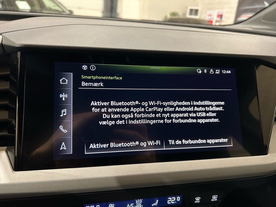 Audi Q4 e-tron 40  5d