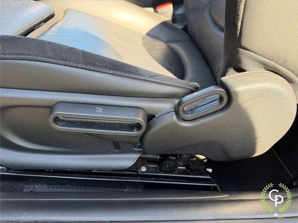 MINI Cooper SE Electric Trim 3d