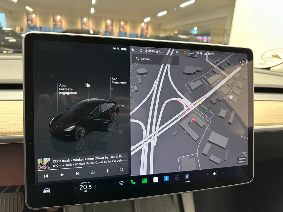 Tesla Model 3 Long Range RWD 4d