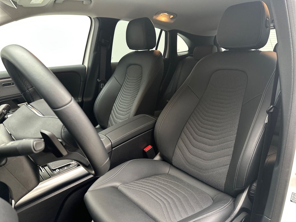 Mercedes EQA250 Progressive 5d